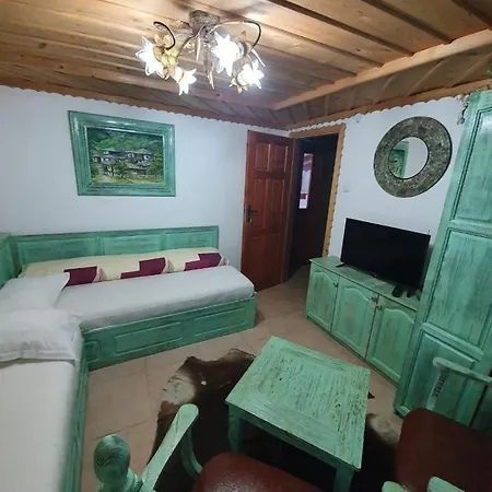 Kashtata S Paraklisa Guest house Borovo (Plovdiv)