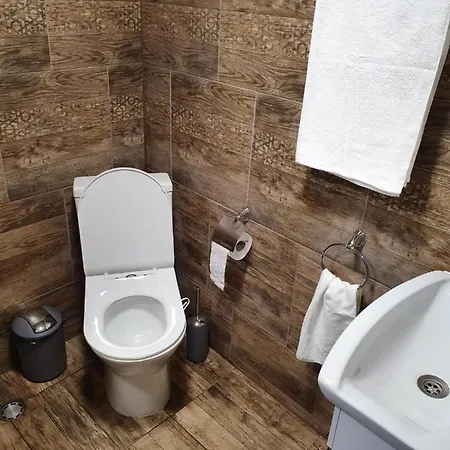 Guest house Kashtata S Paraklisa 3*