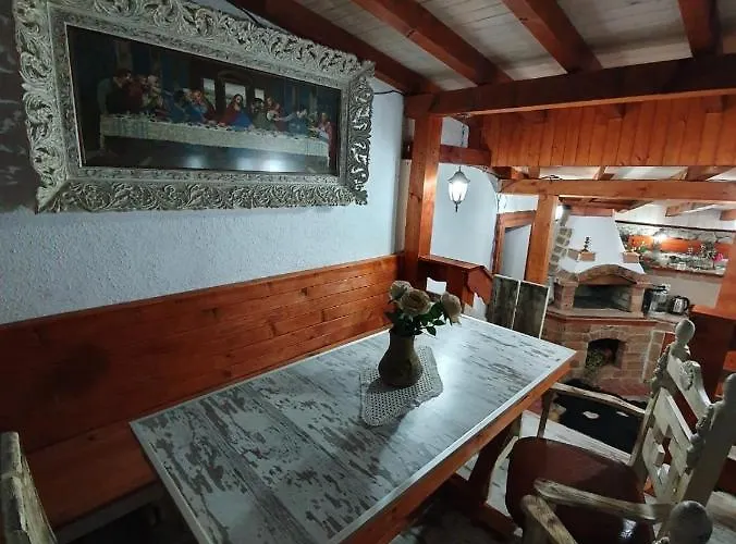 Kashtata S Paraklisa 3* Borovo (Plovdiv)