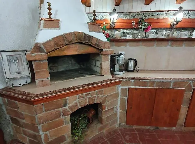 Kashtata S Paraklisa Guest house